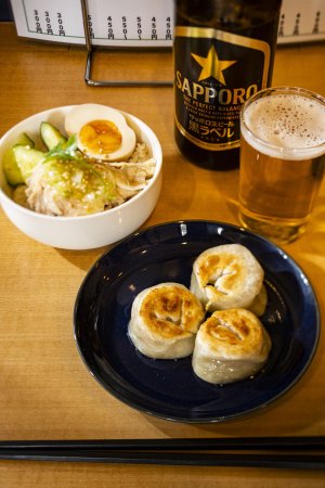 餃子とお酒 ライフイズグッド２