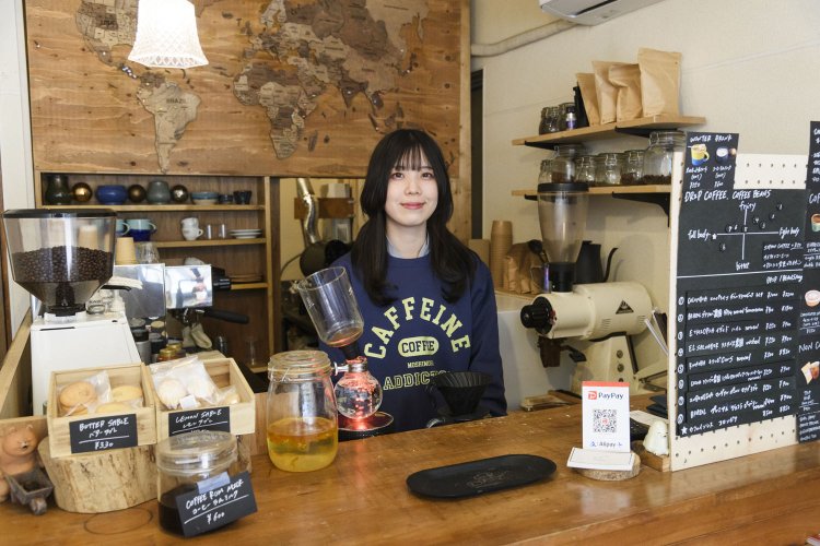 「実は夜が一番盛り上がる」と話す下薗さん。
