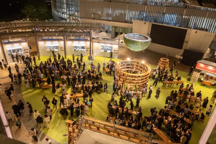 「CRAFT SAKE WEEK 2024 at ROPPONGI HILLS」の様子。