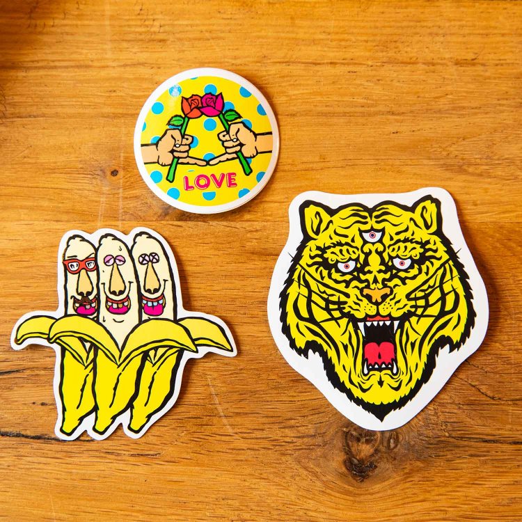 FSステッカー（店主オリジナル）500円。