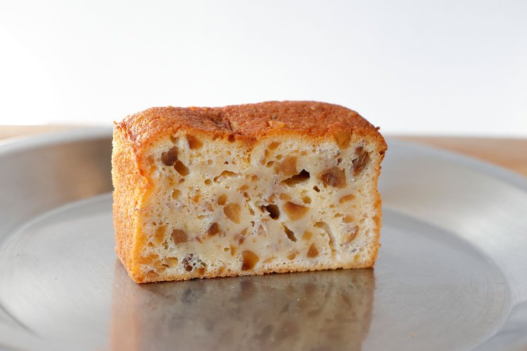 ヘーゼルナッツとリコッタチーズのケーキ453円。