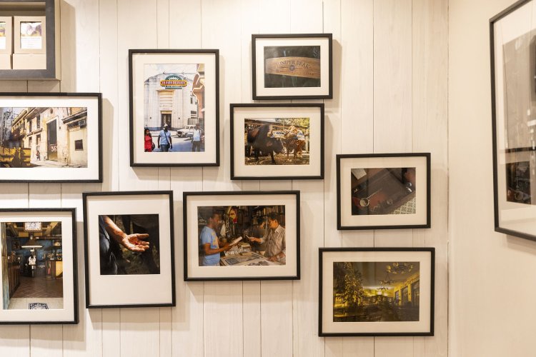 店内にはJosé. 川島さんが訪ねた産地の写真も。