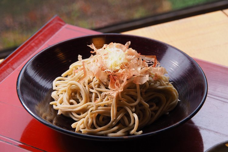 越前おろしそば850円。