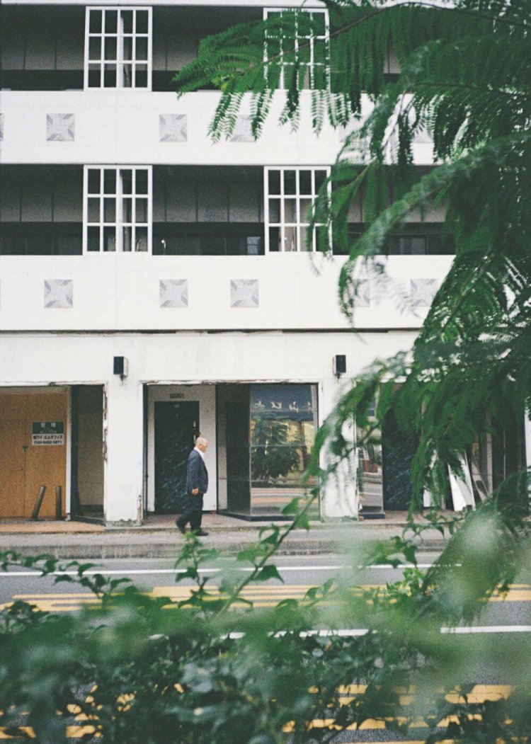 PENTAX17・KODAK GOLD200。