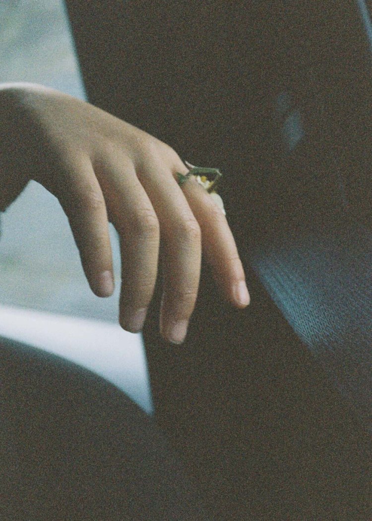 成功すれば背景はボケるけど必要か？