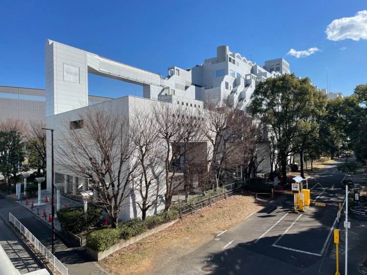 ヤマト インターナショナル東京本社ビル。