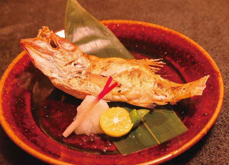 日本海の高級魚ノドグロを出すプランもある。