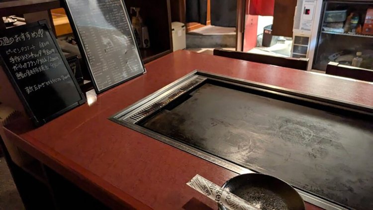 鉄板テーブル。