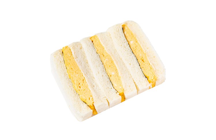 だし巻き玉子と海苔をはさんだたまごサンド380円。