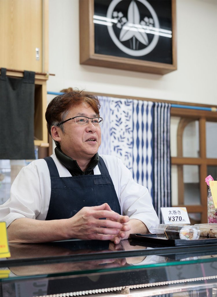 「コンテストをきっかけにおむすびののぼりを掲げています」と飯田さん。