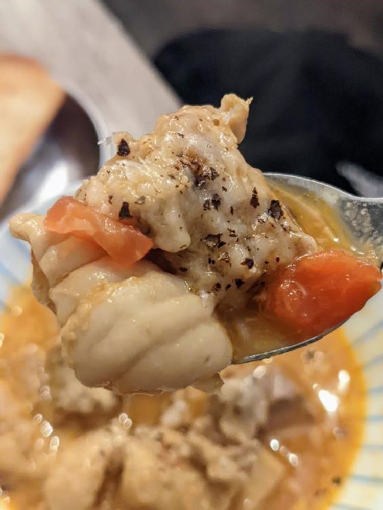 トロットロの具沢山なモツ煮。