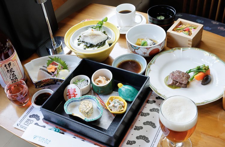 ランチコースの品々。