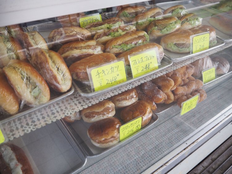 前編P4042637中井パン店