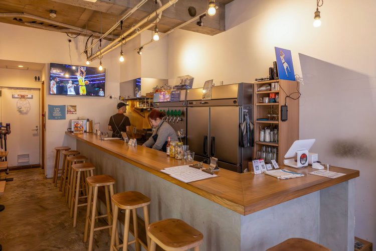 何を飲むか迷ったらスタッフに相談を。