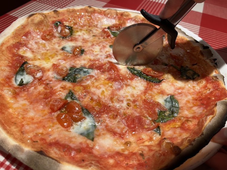 直径30cm！吉祥寺『La Creatura』のローマ風ピッツァでごきげんなイタリアンランチ