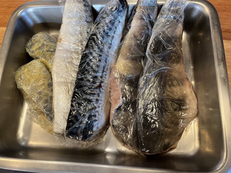 肉料理だけでなく、実は週替わりの魚定食も充実しており、豊洲のバイヤーから仕入れている。この日はホッケ、サバ、サワラの味噌漬け。