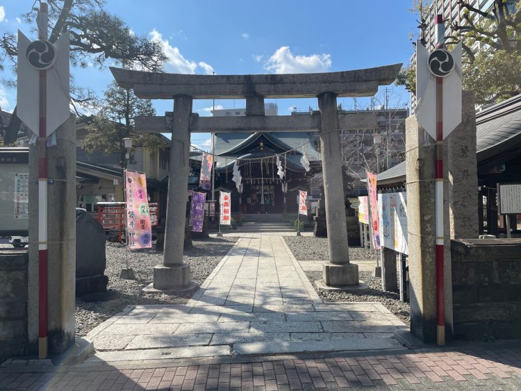 磐井神社。