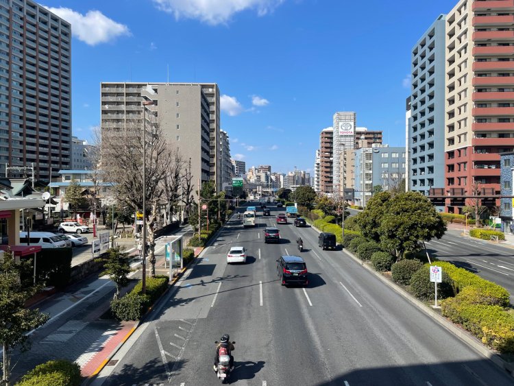 第一京浜沿いの風景。