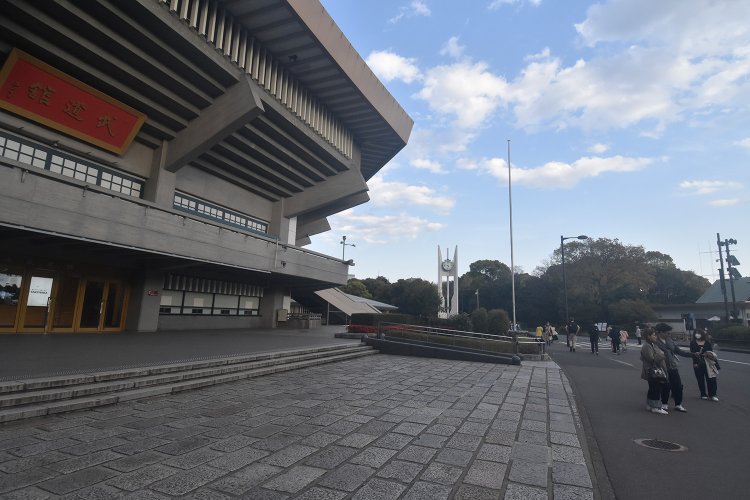 北の丸公園の象徴的存在の武道館。