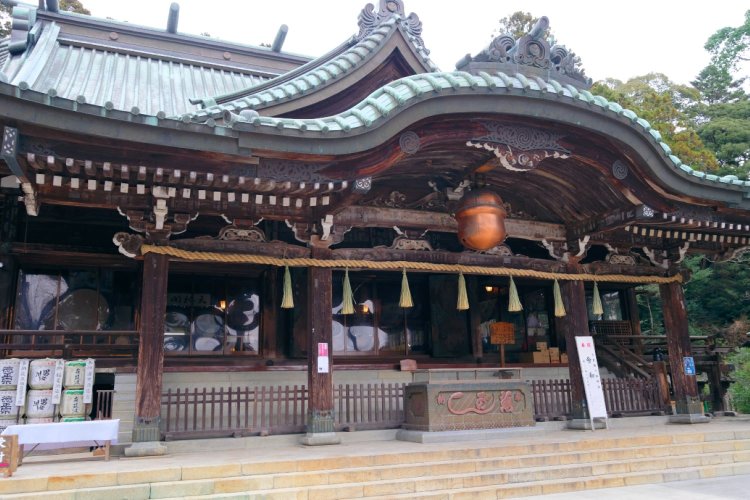 麓にある筑波山神社。山全体がご神体になっている。