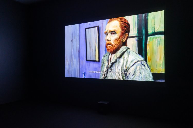 森村泰昌《自画像の美術史（ゴッホ／青い炎）》2016年 『ポーラ美術館』 copyright the artist, courtesy of ShugoArts。