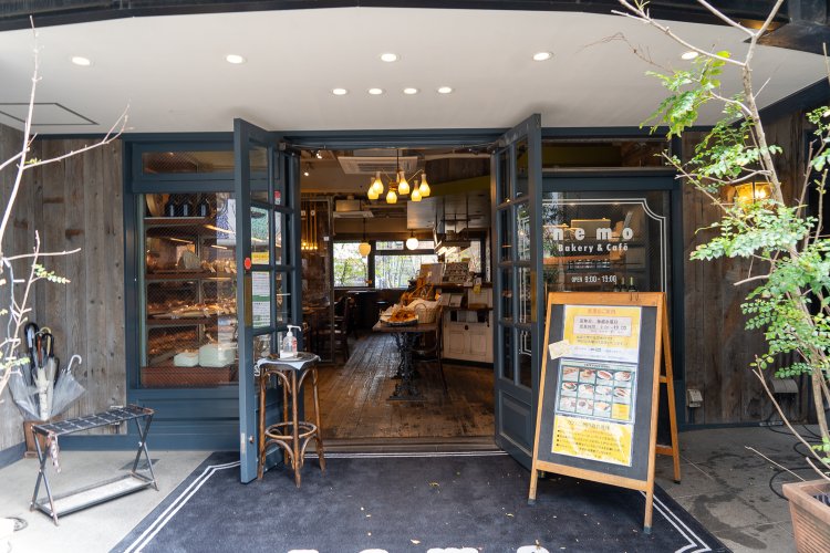 お店は武蔵小山駅から徒歩3分。