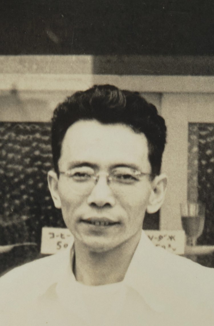 先代・啓一さん。印象的な言葉を聞くと、篤哉さんは「男だろ！　やれるだろ！」、健吉さんは「人間、歩きながらでも眠れるぞ」。