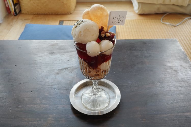 KiKiパフェは甘すぎない大人のスイーツ。食べ切りやすいサイズ感もうれしい。