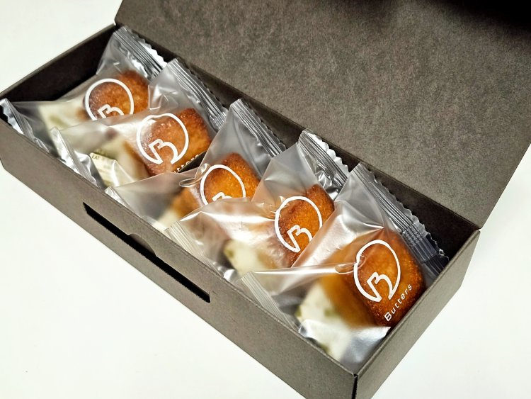 バターミルクケーキ 5個入り1296円。