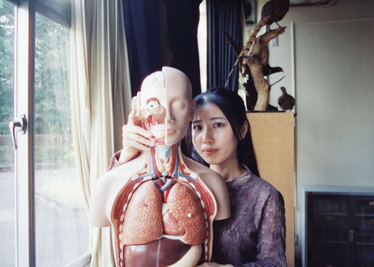 Canon AE-1 / CineStill 400D。