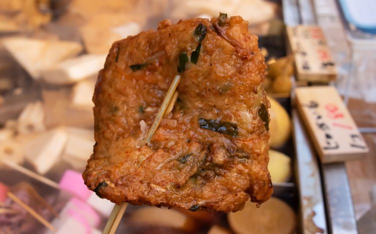 江東区北砂（砂町銀座商店街）『増英蒲鉾店』の中華揚。