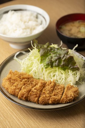 とんかつ藤芳 本店