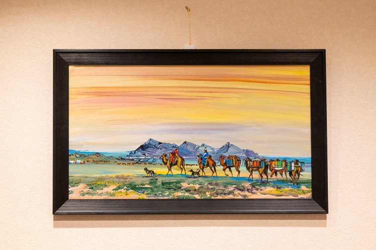 モンゴルといえば草原を遊牧する人々。