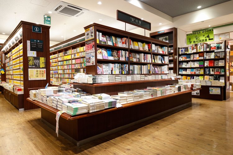 神保町・御茶ノ水のおすすめ大型書店4選。本の街を支え続ける、キャラ立ちまくりのユートピア