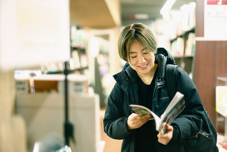 小説家・柴崎友香の神保町。「絶対に会えない人に会える感じがする。それを小説に書けたら」