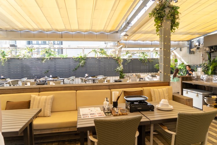 会場は荒天時以外、対応可能。