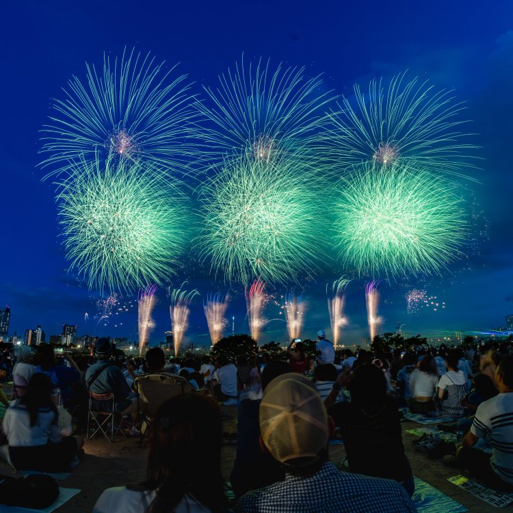 今も昔も足立区民から愛される歴史ある花火大会（写真＝あだち街フォトコンテスト2023応募作品　hibiki氏）。