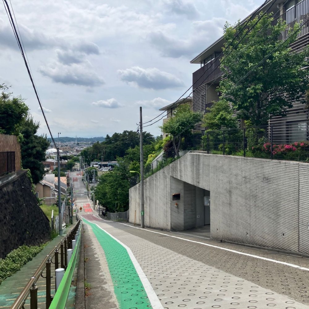 さんたつ読者&編集部おすすめの「たまらない坂」10選
