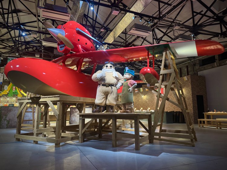 ジブリの立体造型物展 『紅の豚』 （C）1992 Hayao Miyazaki/Studio Ghibli, NN。