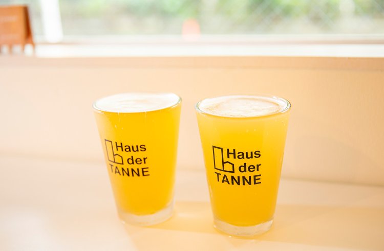 樽生のクラフトビール670円～も数種用意。