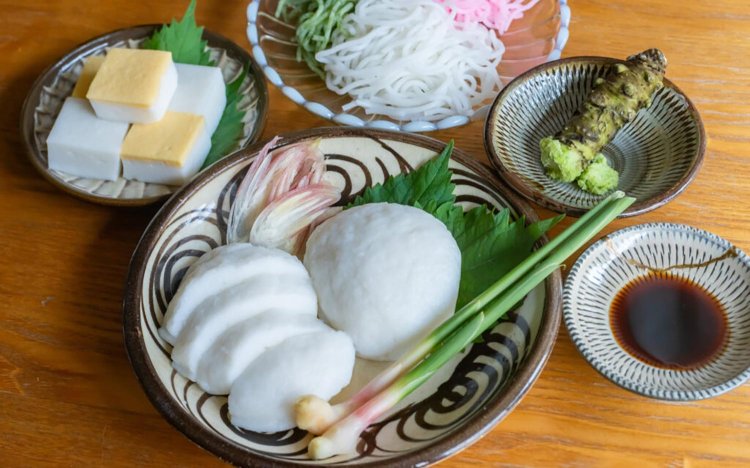 『大寅蒲鉾』のあんぺい。