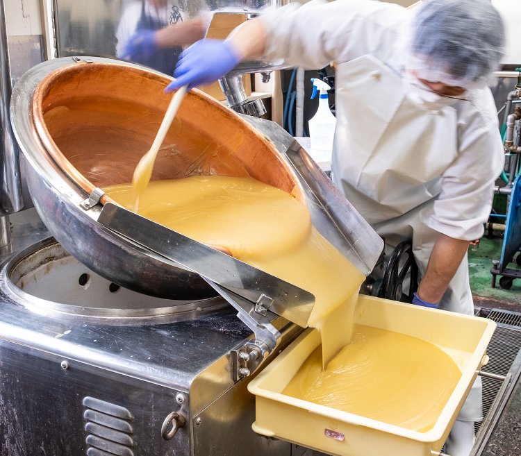 バターとコンデンスミルクが決め手のきぶなまもり用あん。