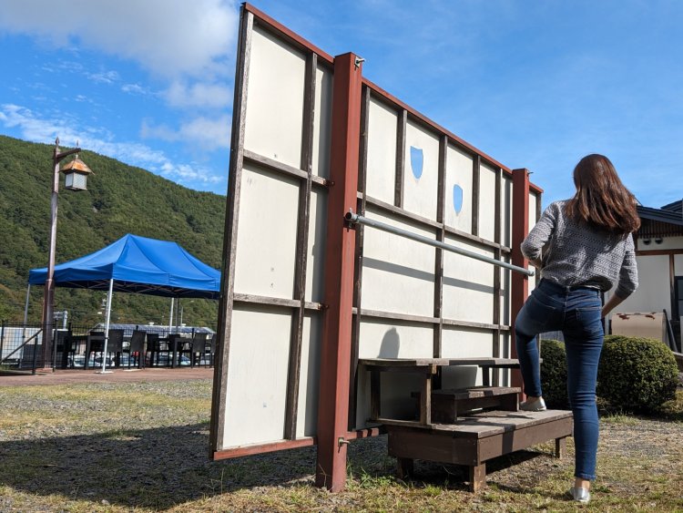 プロフィール