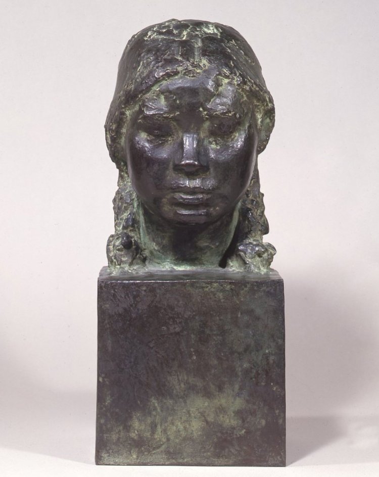 安藤照《女の首》大正12年（1923) 『鹿児島市立美術館』蔵。