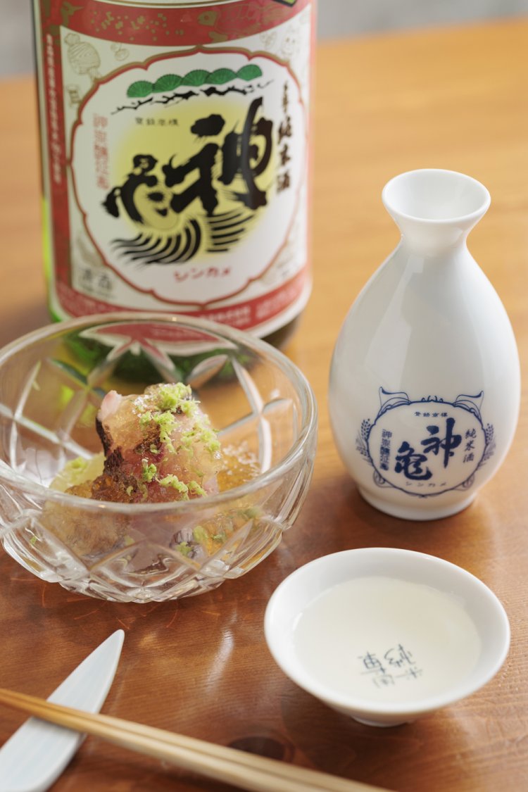 イサキの昆布締めのお造り×神亀純米華吹雪【埼玉】。