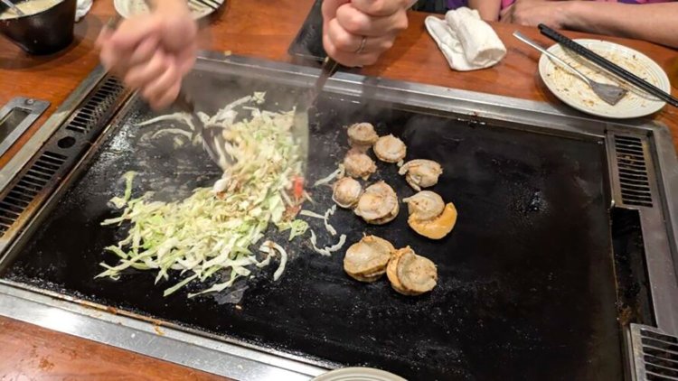 ホタテまみれ。