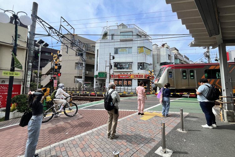 東京街角クイズ 踏切