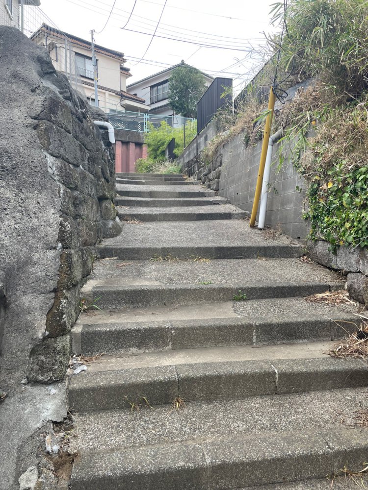 斜面の階段。