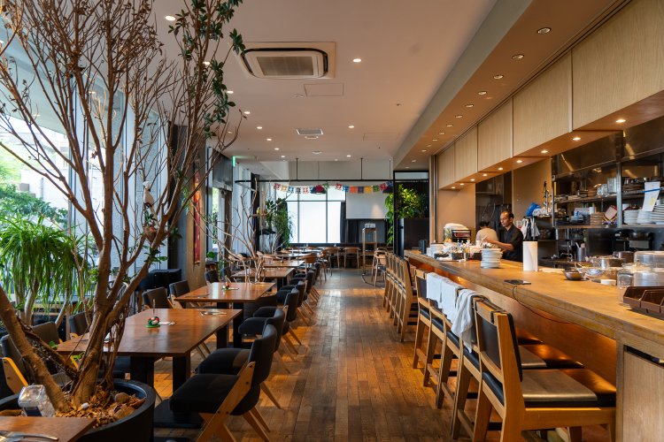 店内は広々していてパーティーが開かれることも多いとか。