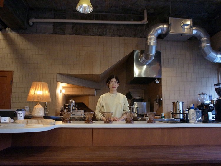 服部真穂さん。